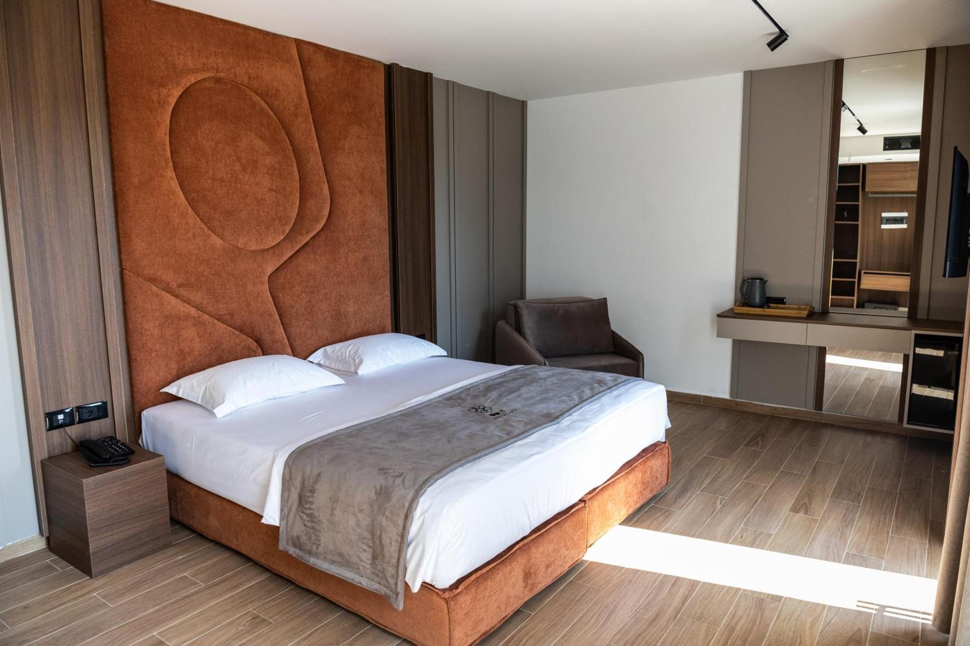 Bolt Boutique Hotel Αλέσιον Εξωτερικό φωτογραφία