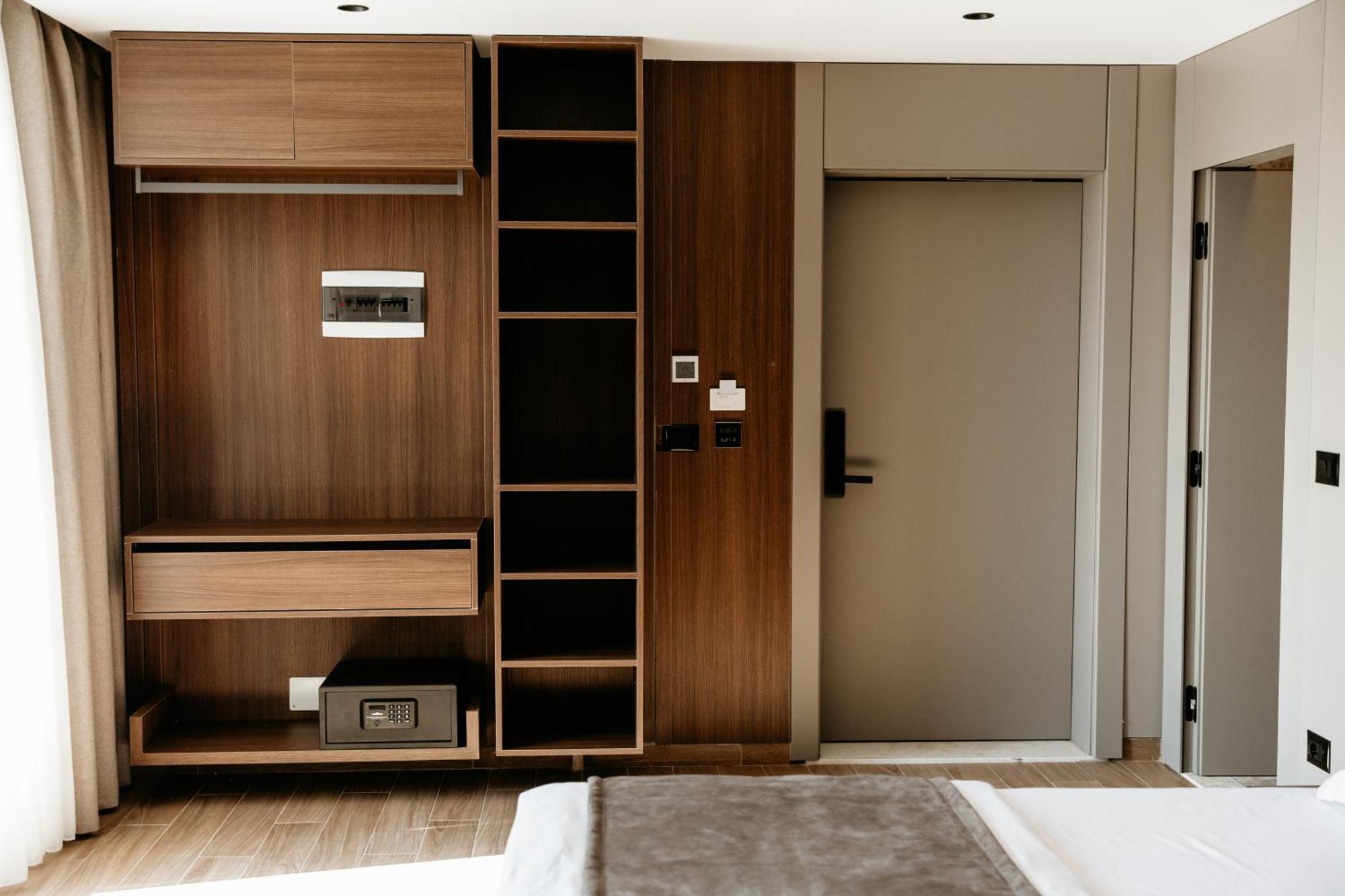 Bolt Boutique Hotel Αλέσιον Εξωτερικό φωτογραφία